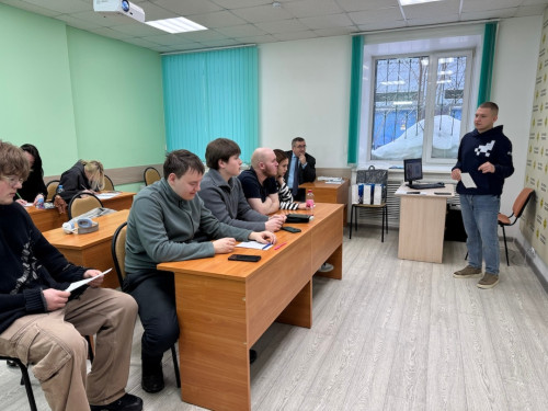 Квиз, профессиональные советы и подарки: студенты ЗУИЭП на встрече с экспертами ВТБ Квиз, профессиональные советы и подарки: студенты ЗУИЭП на встрече с экспертами ВТБ